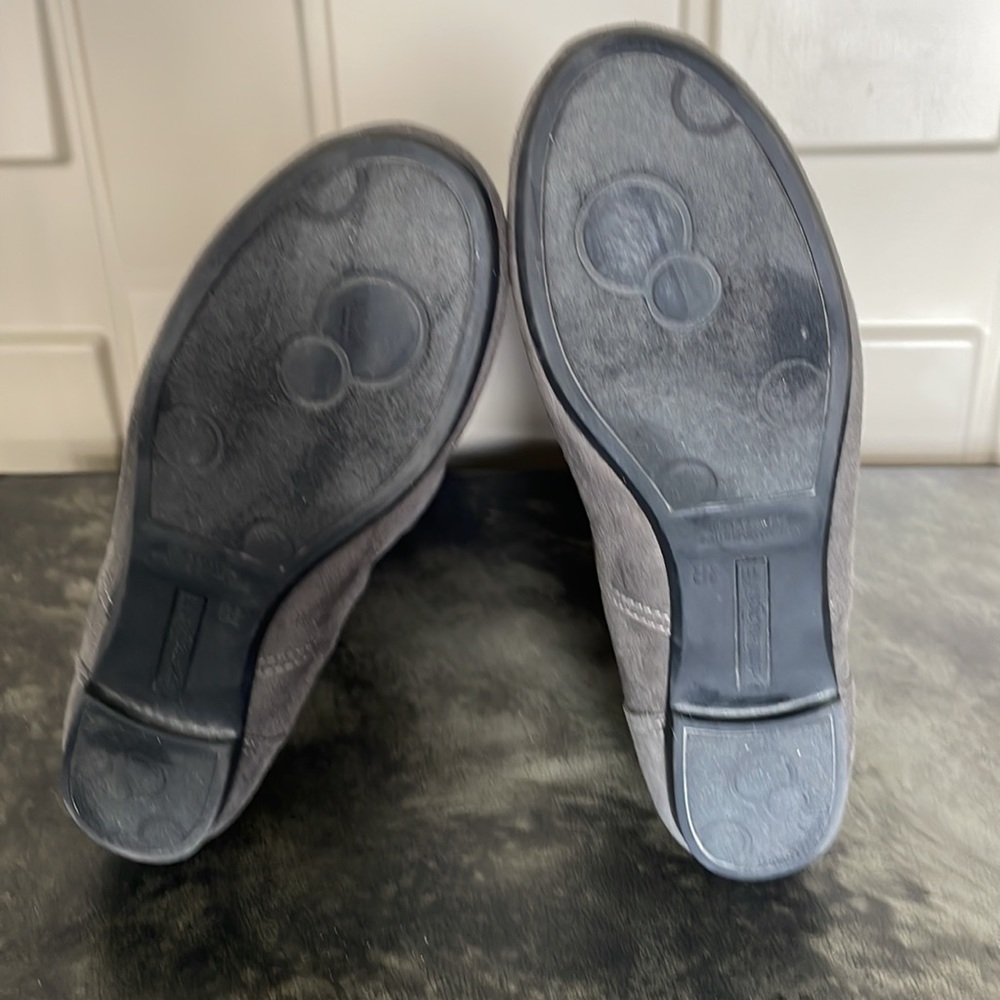 American Eagle Slouch Boots Gray Flat Pull On Siz… - image 7